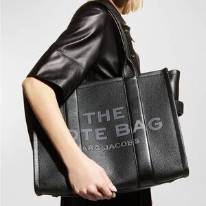 The Marc Jacobs | The Large Tote Leather Authentic